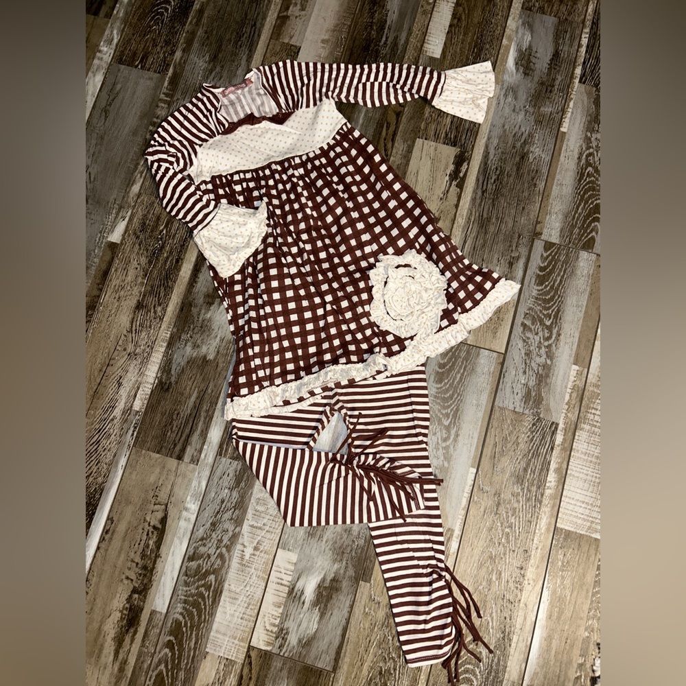 Girls size 5 Jelly the Pug Fall top/bottom set